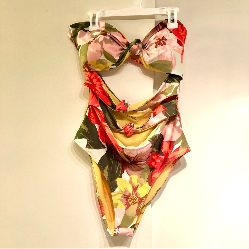 🆕 [aerie] triple knot floral one piece swimsuit - Picture 4 of 16